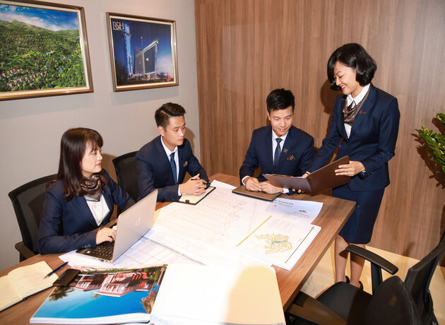 MÔI TRƯỜNG LÀM VIỆC